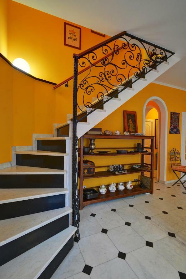 B&B La Rosa Segreta Genoa Bagian luar foto